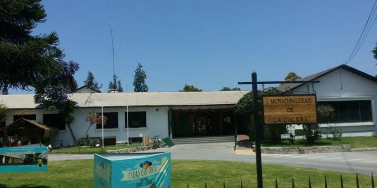 En La Calera comenzó proceso de renovación de la Beca Municipal Educación Superior para el segundo semestre