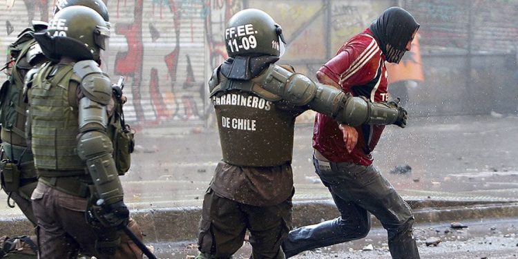 Presos de la revuelta: dos tercios de quienes siguen en prisión preventiva no tienen antecedentes penales