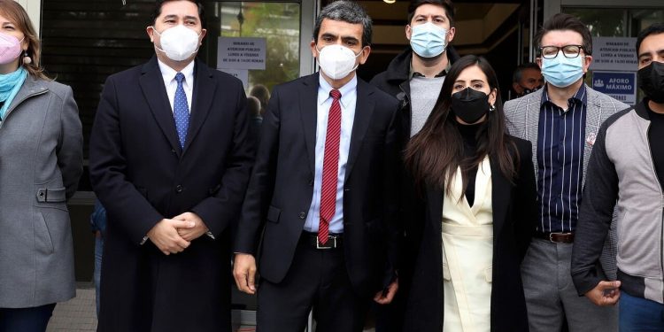 «Crimen organizado» en Corporación Municipal de Viña del Mar: exfiscales Gajardo y Norambuena conforman equipo jurídico que investigará denuncia