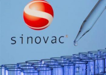 Laboratorio Sinovac elige a la Región Metropolitana para instalar planta de vacunas y Antofagasta para un centro de innovación y desarrollo