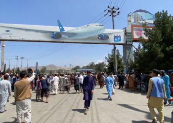 Después del 31 de agosto: talibanes permitirán salida de estadounidenses y afganos en riesgo