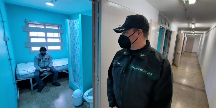 Cárcel de Valparaíso: internos vacunados contra el COVID-19 podrán postular a visitas íntimas
