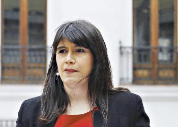 Por malversación de gastos reservados: Fiscalía pide formalizar a Javiera Blanco y a tres ex generales directores de Carabineros