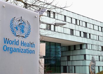 OMS solicita «todos los datos» a China para investigar hipótesis de que el COVID-19 se originó en un laboratorio