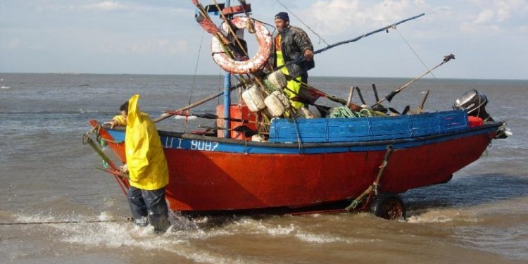 Cámara de Diputados aprobó por amplia mayoría proyecto que incorpora a pescadores artesanales como beneficiarios de Bono Alivio Pyme