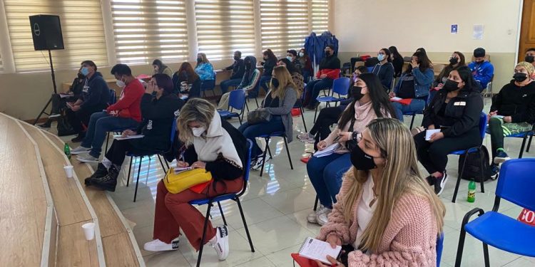 Municipalidad de Los Andes gestionó taller de conducción para jóvenes de la comuna