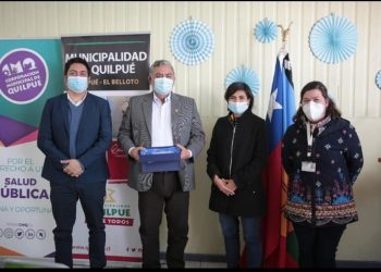 En Quilpué entregan reconocimiento a funcionarios de salud municipal y destacan su labor frente a la crisis sanitaria