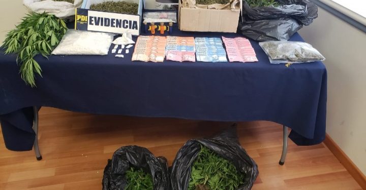 En La Calera detienen a banda de microtraficantes que operaba en las cercanías de establecimientos educacionales