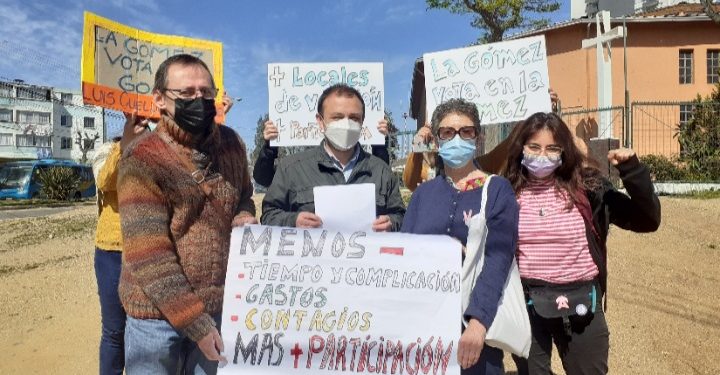 Vecinos de Gómez Carreño de Viña del Mar se manifiestan para exigir locales de votación en el sector