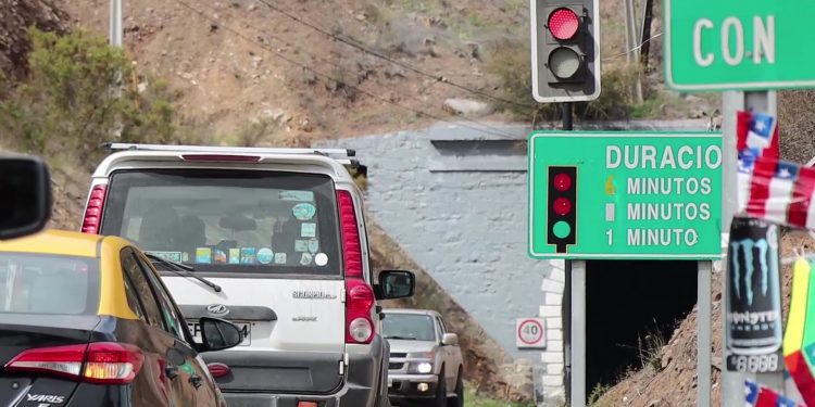 Túnel La Grupa de Cabildo tendrá nuevos semáforos inteligentes que controlarán el tiempo y el tránsito de vehículos