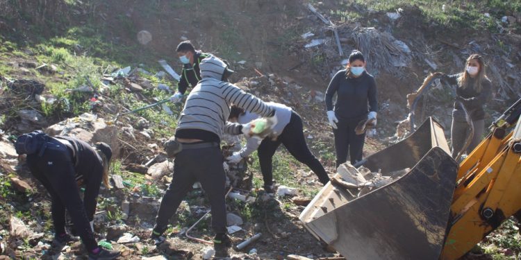 Con la ayuda de cámara de seguridad buscan terminar con microbasural en la Cuesta del Cementerio de Llay Llay
