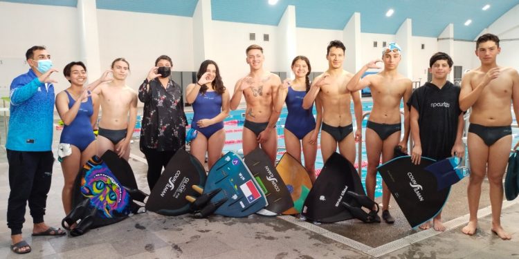 Jóvenes de Villa Alemana dirán presente en Copa Mundial de Natación con Aletas representando a Chile
