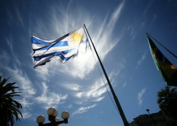 Tras casi 18 meses, Uruguay concreta la reapertura de sus fronteras a extranjeros con propiedades en el país