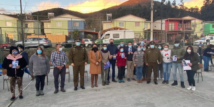 Vecinos de Villa Las Palmas en Hijuelas plantean a autoridades y policías problemáticas de seguridad en el sector