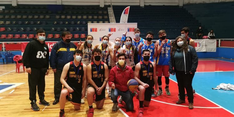 Sportiva Italiana en varones y Team UNAB en damas se quedaron con el básquetbol 3×3 en Valparaíso