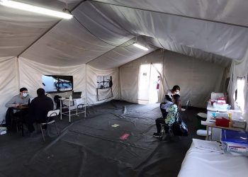 San Antonio: 82% de los trabajadores inscritos del Hospital Claudio Vicuña ya recibió su vacunación de refuerzo contra el COVID-19