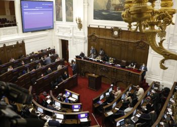 COVID-19: confirman caso positivo al interior de la Convención Constitucional
