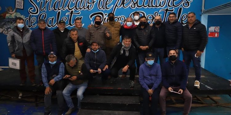 Valparaíso: candidato a diputado Marco Brauchy se reunió con pescadores artesanales de la región para profundizar en sus problemáticas