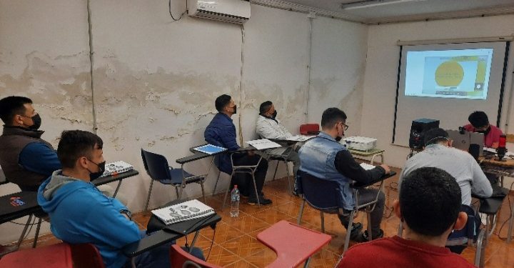 San Felipe: internos de la cárcel se capacitan en manipulación de alimentos