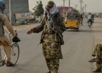 Promesas «incumplidas» de talibanes a mujeres y niñas son denunciadas por jefe de la ONU