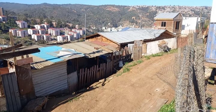 Municipalidad de Viña del Mar crea nueva oficina de Vivienda y Territorios para abordar temática de campamentos