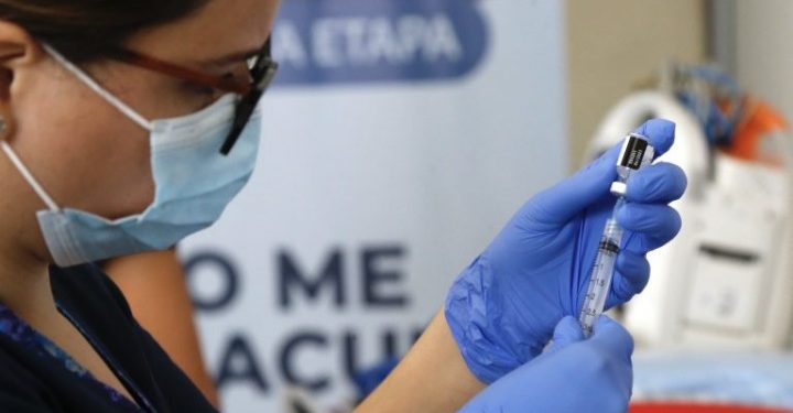 “Vacunatorio Móvil” reforzará el proceso de inoculación en Villa Alemana