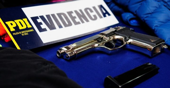 La Calera: sujeto que amenazaba con arma de fuego a transeúntes fue detenido