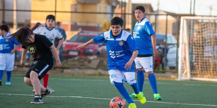 San Antonio: “Copa Agustín Morandé Bustos” entrará en su recta final