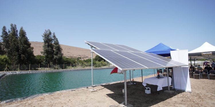 La Ligua: cooperativa de Longotoma inaugura obras con energías limpias que aseguran el riego y benefician a 25 familias campesinas