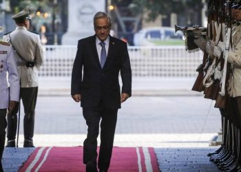 Gran Valparaíso: estudio demuestra bajos niveles de confianza en el Presidente de la República, Carabineros y la Armada