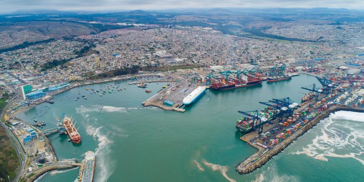 Puerto de San Antonio logró peak de aumento mensual de transferencia de carga en lo que va de 2021
