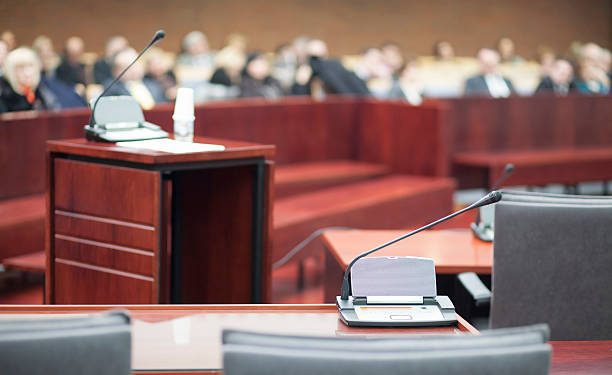 Columna de opinión/ Historias personales, política y mentiritas