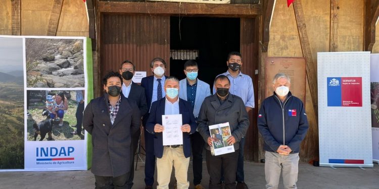 Petorca: firman convenio para el desarrollo de un turismo sustentable e inclusivo