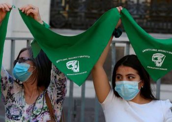 Tras ser aprobado en particular en comisión aborto hasta las 14 semanas vuelve a Sala de la Cámara