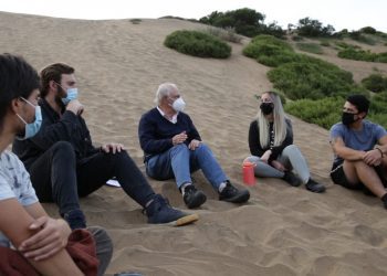 Convencional Agustín Squella abre sistema de participación digital para recibir aportes ciudadanos a la discusión constitucional