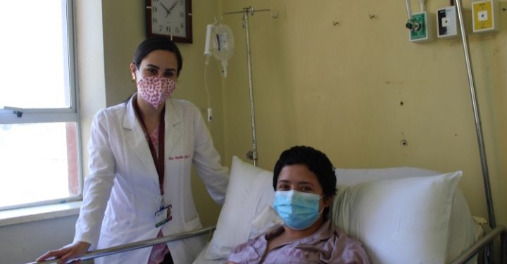 Hospital de Quilpué realiza inédito procedimiento en el área de la urología reconstructiva y mejora la calidad de vida de joven paciente