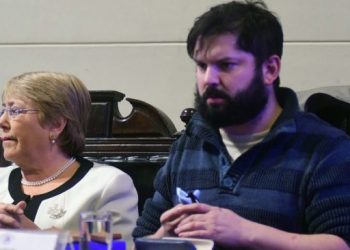 ¿Se acerca la ex Presidenta Bachelet a la campaña de Gabriel Boric?: al menos su fundación ya lo hizo