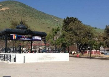 Joven fallece tras ser apuñalado por adolescente a plena luz del día en plaza de Cabildo: familias recibirán ayuda psicosocial