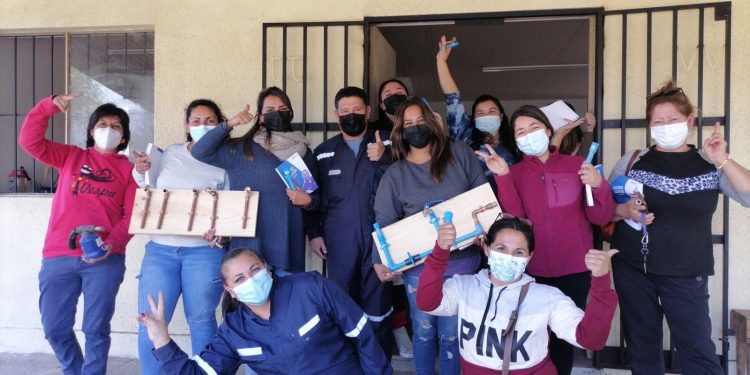 Cerca de 200 mujeres recibieron capacitación gratuita en mantención de instalaciones domiciliarias