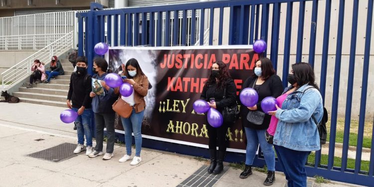 Viña del Mar: fue presentada querella por violencia intrafamiliar y de género contra expareja de modelo que se suicidó