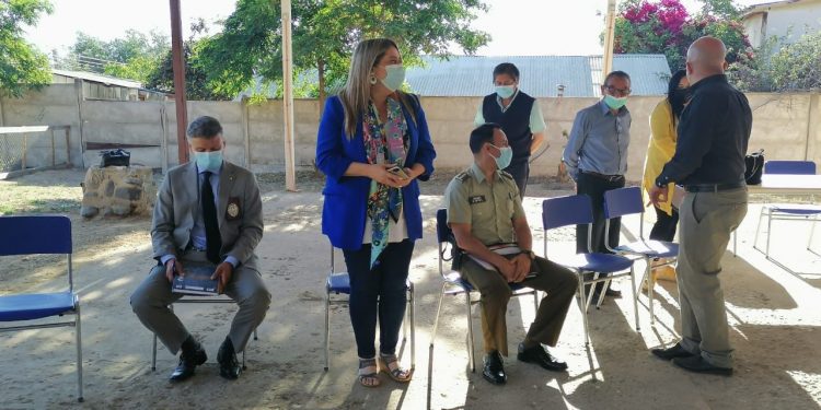 Vecinos y autoridades inician trabajo conjunto en materia de seguridad en Olmué