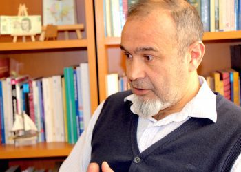 Lingüista UPLA advierte sobre presencia del síndrome de “Rosa Espinoza” en la comunicación