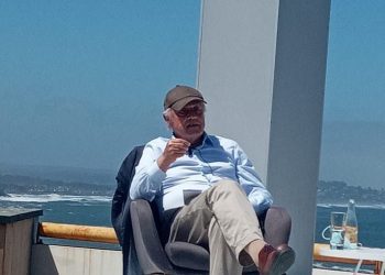 Tras reunión con EPSA convencional Agustín Squella propone principio de equidad tributaria