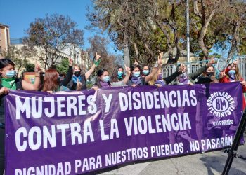 Organizaciones y voceras feministas anuncian que apoyarán «de manera transversal» a Gabriel Boric
