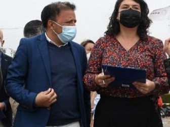 No decaen: pese a dictamen de Contraloría alcaldes anuncian que seguirán trabajando por gas a precio justo