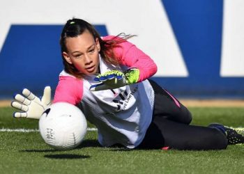 Chilena Christiane Endler es elegida como la mejor portera del mundo en 2021