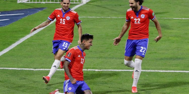 Dan a conocer nómina de la selección chilena para duelos ante Paraguay y Ecuador