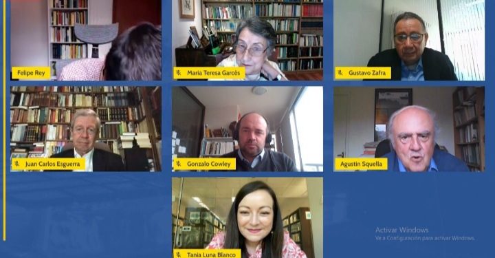 Convencional Agustín Squella y exconstituyentes colombianos coinciden en que consensos garantizan éxito de procesos constitucionales