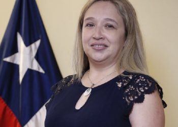 Ya es un hecho: Valeria Carvallo Suma de Villa asumió como consejera regional pese a denuncia por título falso