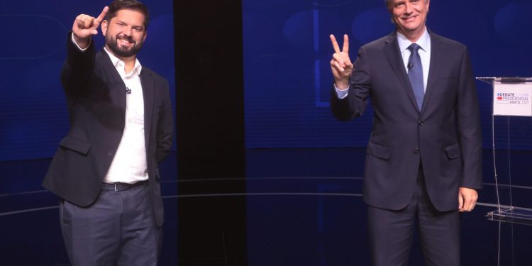 Comandos hacen positivo balance de último debate entre Boric y Kast